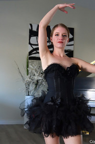 Black Swan Ballet - 06