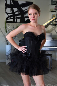 Black Swan Ballet - 07