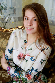 Sexy Lauren Swift looks utterly relaxed  - 00